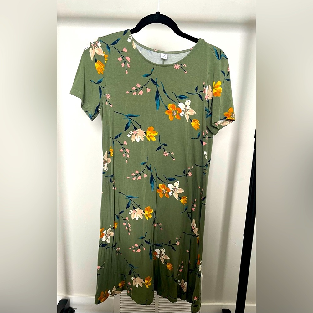 Old Navy Shift Dress | Green Floral Print | Size M